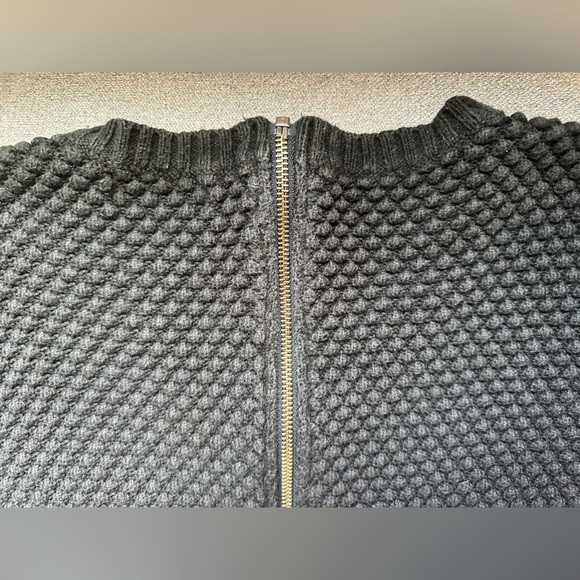 Ruff Hewn Back Zip Textured Knit Long Sleeve Sweater - Picture 6 of 7